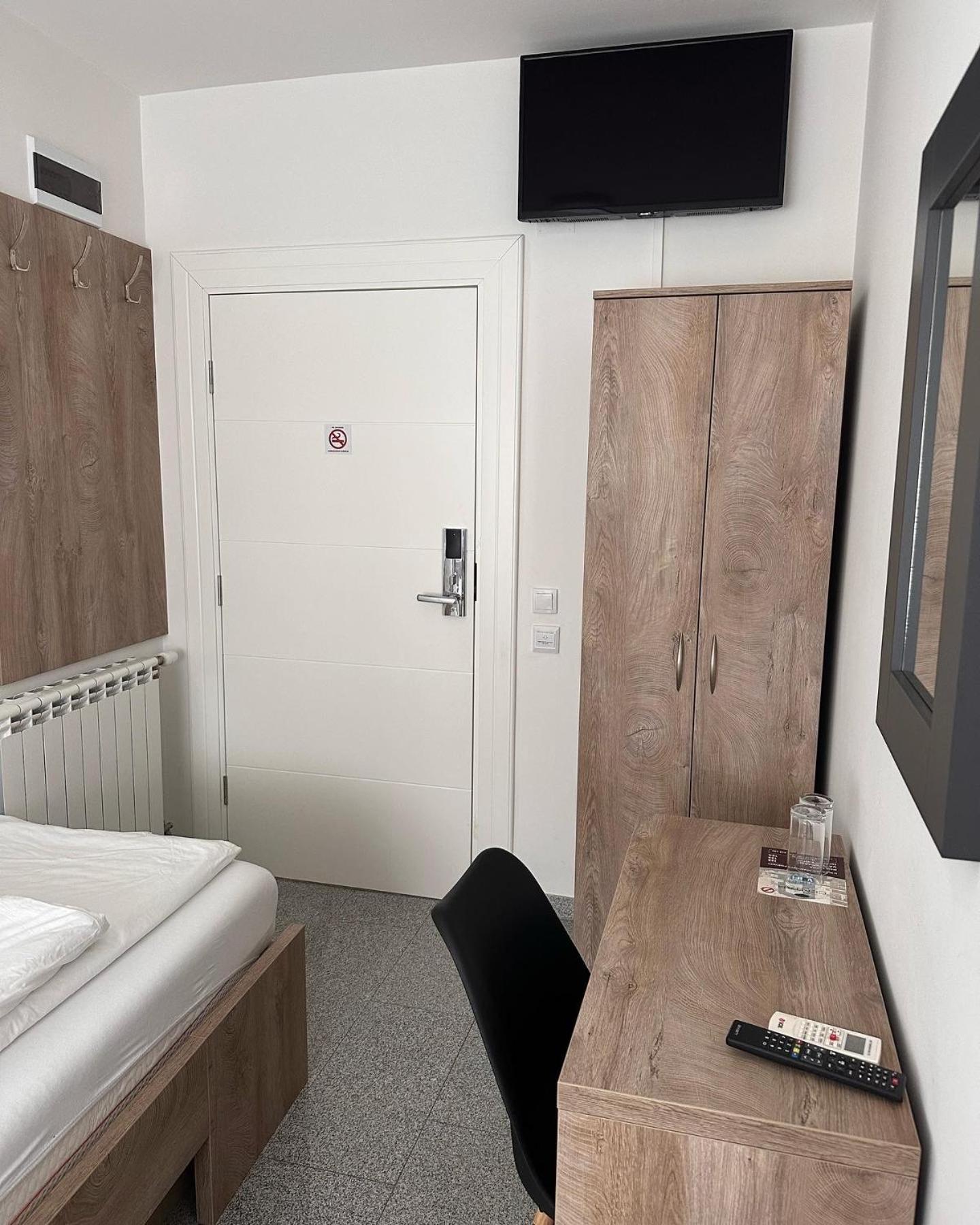 Motel Centar Bijeljina Kültér fotó