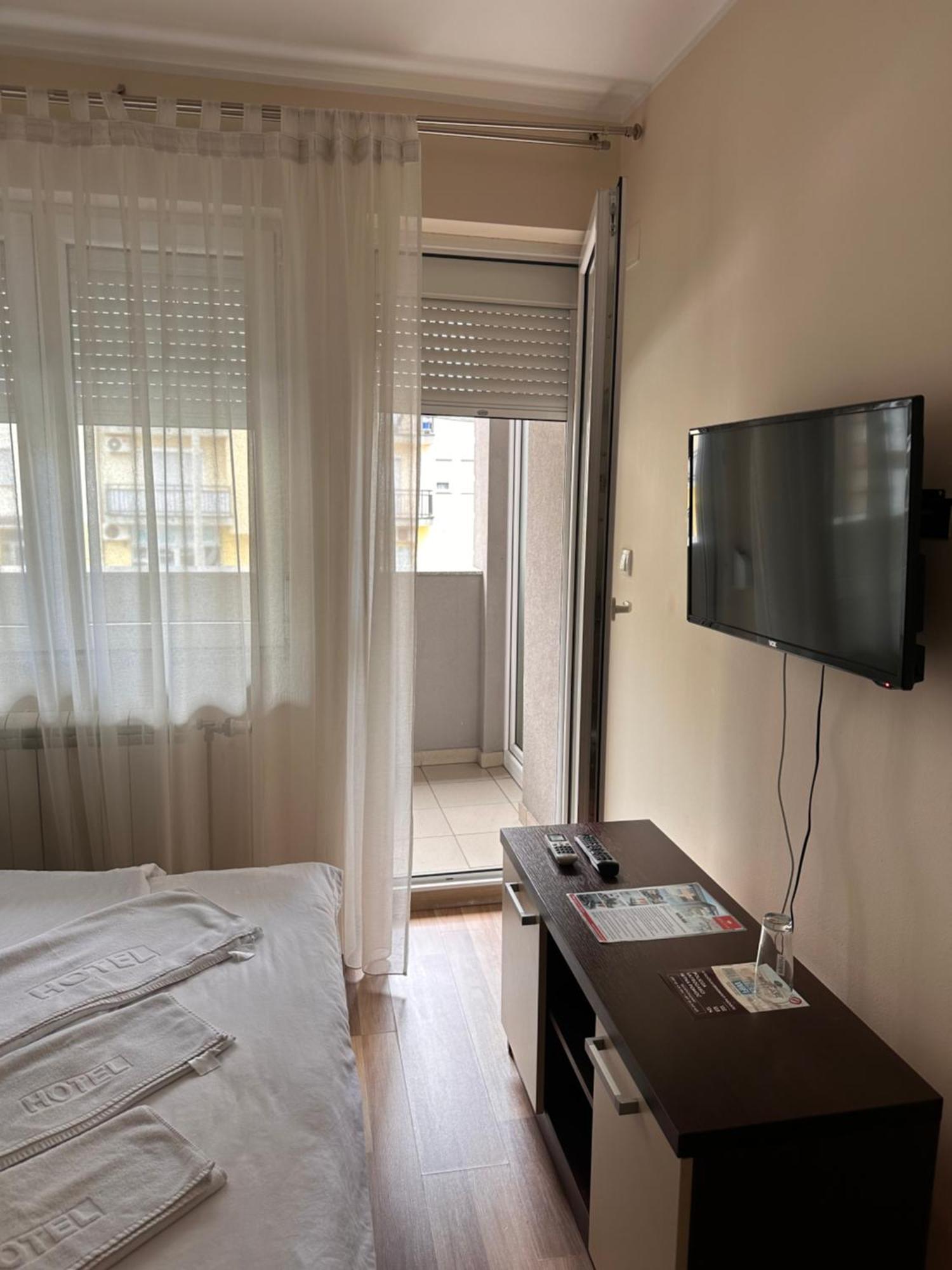 Motel Centar Bijeljina Kültér fotó